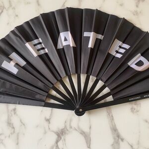 Official 2023 Renaissance world tour Heated fan